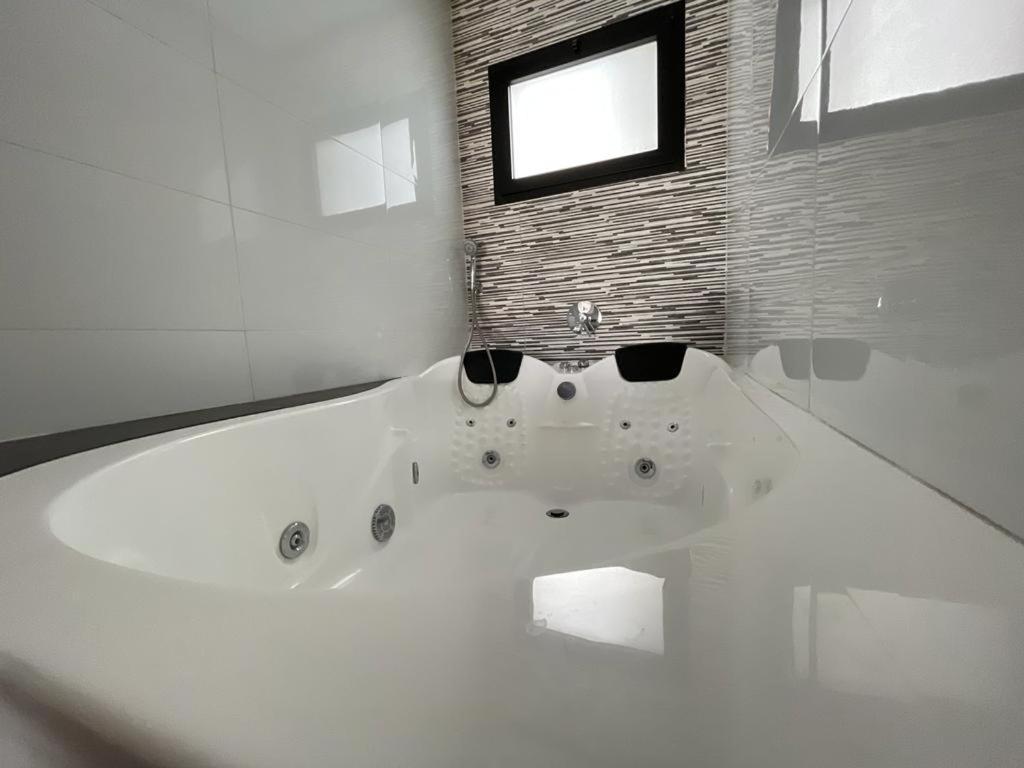 Lev Eilat Suites エクステリア 写真